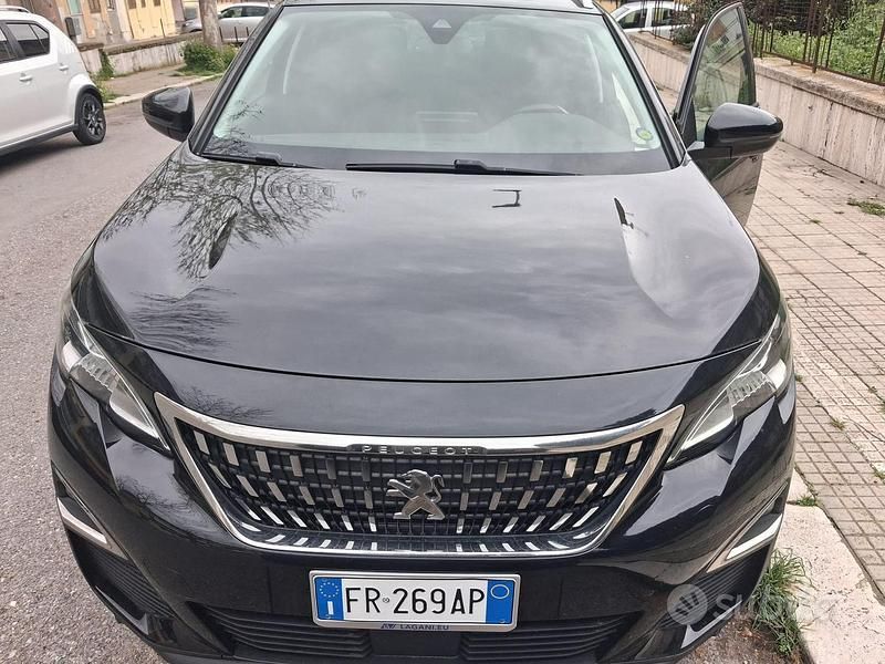 Usata Peugeot 3008 130 CV (95 kW) 2019 Nero SUV
