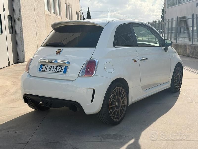 Usata Abarth 500 135 CV (99 kW) 2011 Berlina