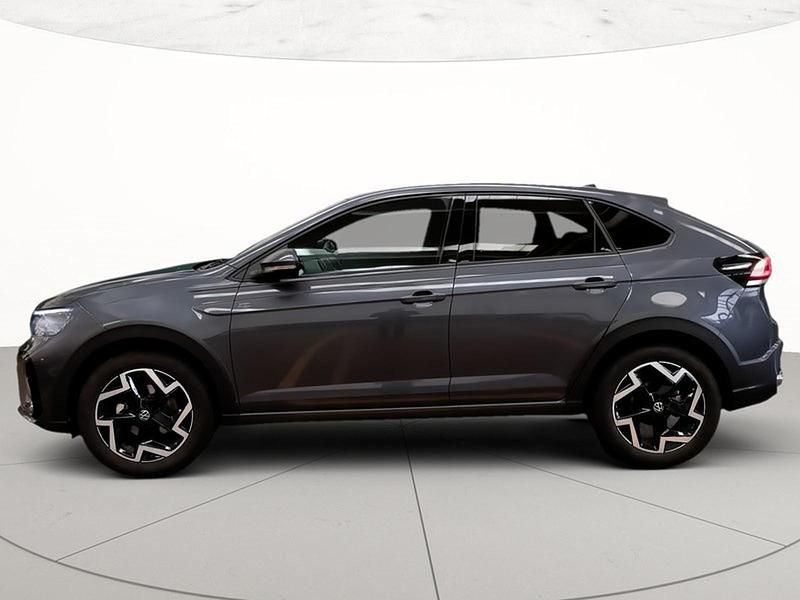 Usata VW Taigo R-line 116 CV (85 kW) 2025 Smoky grey metallizzato SUV