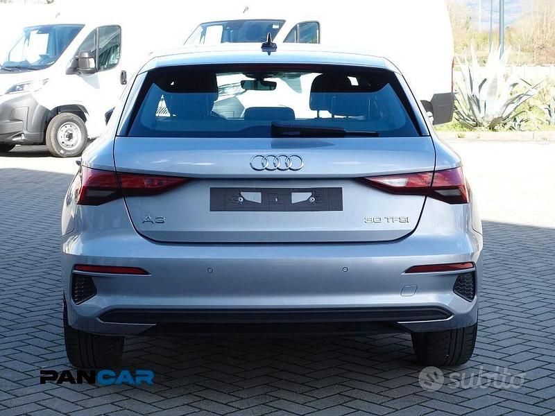 Usata Audi A3 Business 110 CV (80 kW) 2023 Grigio Berlina