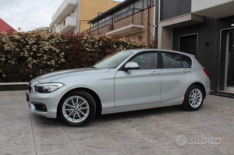 Usata BMW 116 Advantage 116 CV (85 kW) 2018 Grigio Utilitaria