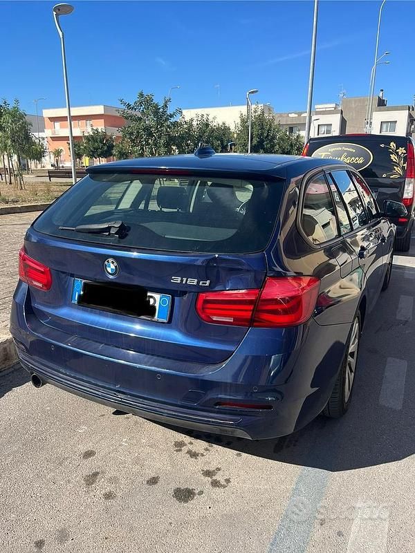 Usata BMW 318 Sport Line 150 CV (110 kW) 2015 Station wagon