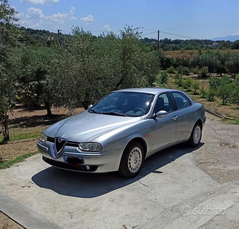 Usata Alfa Romeo 156 2002 Grigio Berlina
