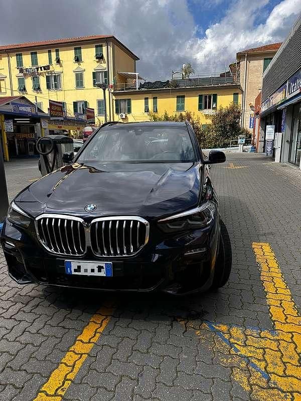 Usata 2020 BMW X5 M Sport SUV | 34.500 € (Cara) - Immagine 1/4
