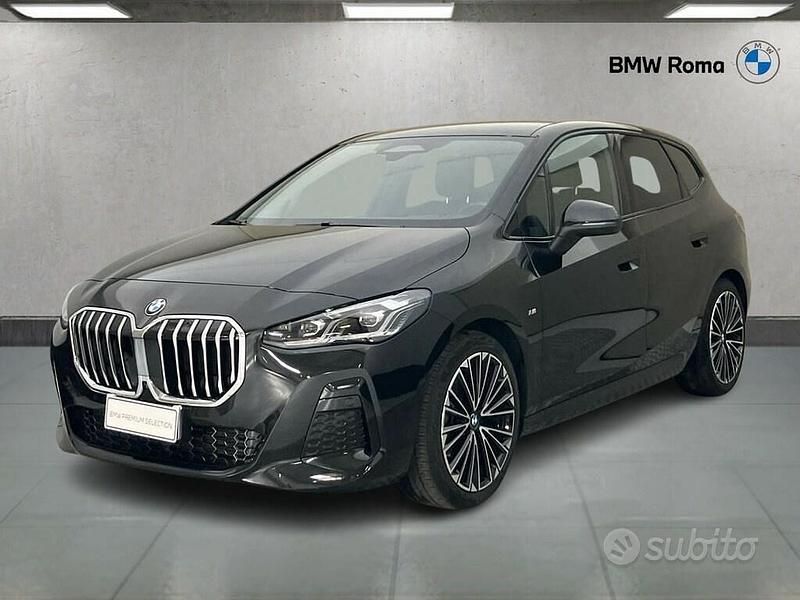 Usata BMW 218 Active Tourer Comfort Edition 150 CV (110 kW) 2024 Black sapphire metallic Monovolume