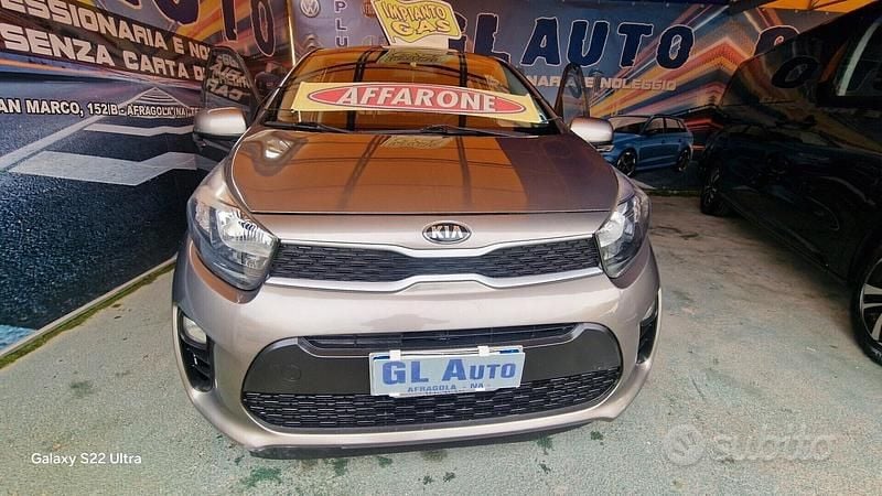 Usata Kia Picanto Active 67 CV (49 kW) 2018 Marrone Utilitaria