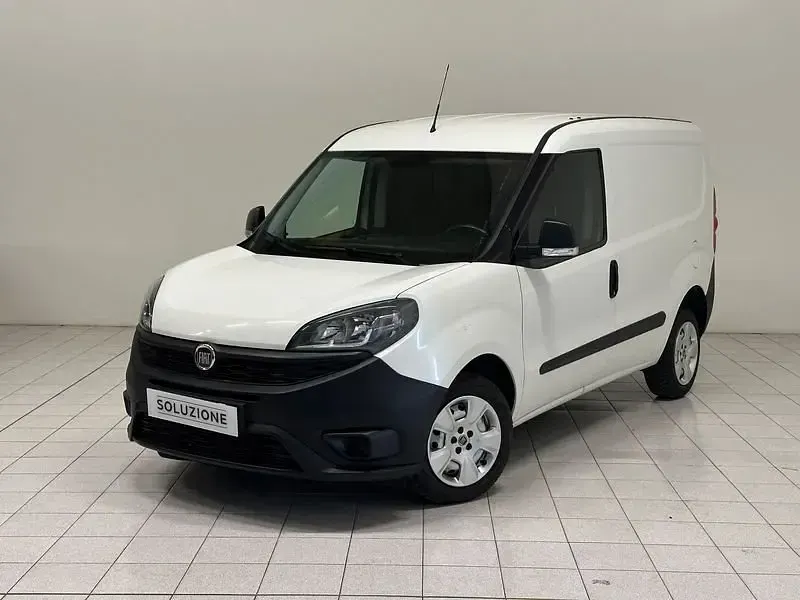 Usado Fiat Doblò Business 95 HP (69 kW) 2021 Monovolume