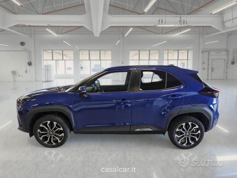 Usata Toyota Yaris Cross Trend 116 CV (85 kW) 2023 Blu SUV