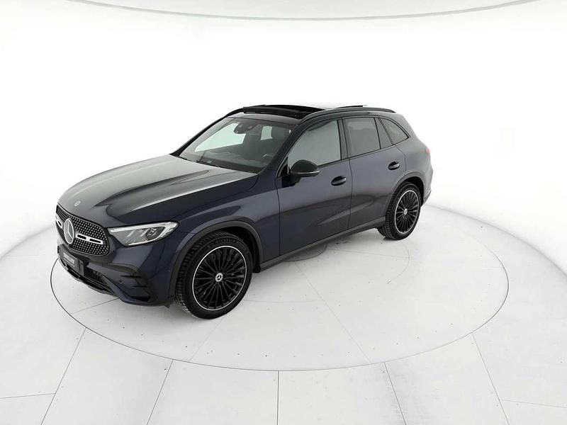 Usata Mercedes GLC220 Advanced 197 CV (144 kW) 2023 Blu/azzurro SUV