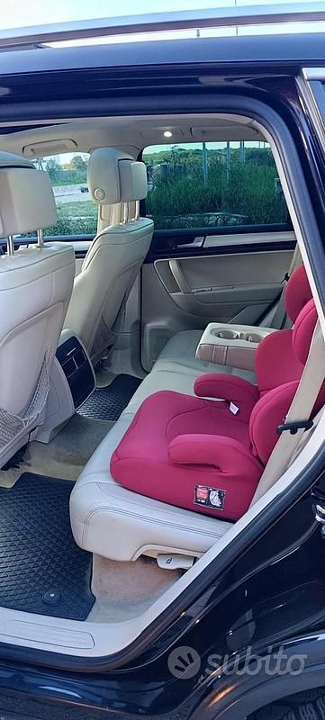 Usata VW Touareg Executive 245 CV (180 kW) 2011 Nero SUV