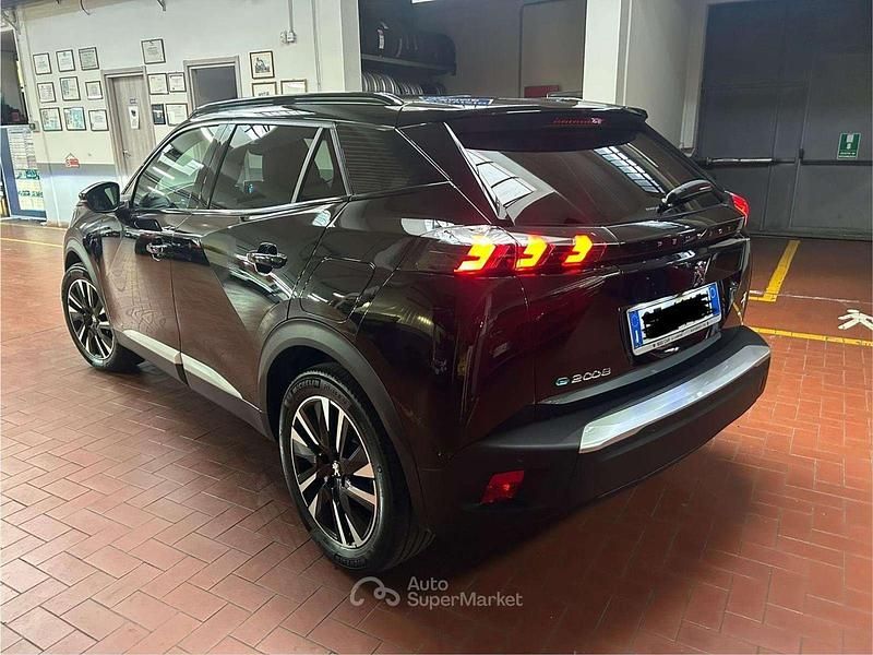 Usata Peugeot 2008 GTi 77 CV (56 kW) 2021 SUV