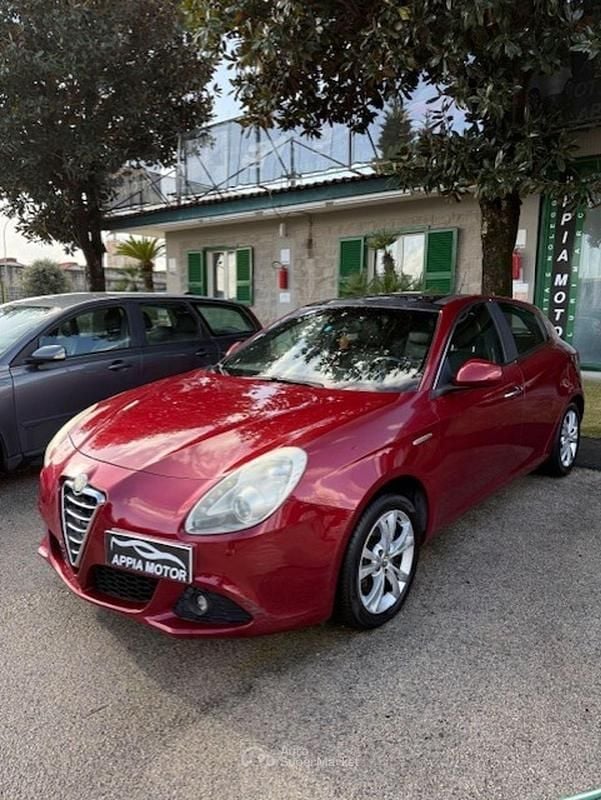 Usata Alfa Romeo Giulietta 170 CV (125 kW) 2010 Rosso Berlina