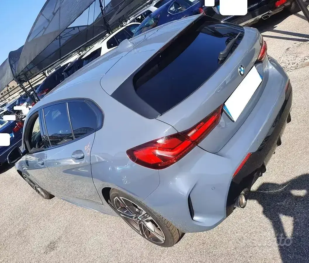 Usata BMW 116 M Sport 116 CV (85 kW) 2022 Grigio Utilitaria