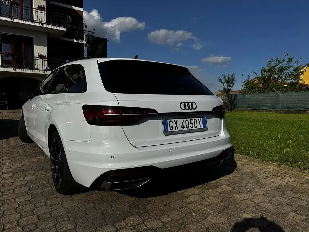 Occasion Audi A4 Business 163 PK (119 kW) 2024 Stationwagen