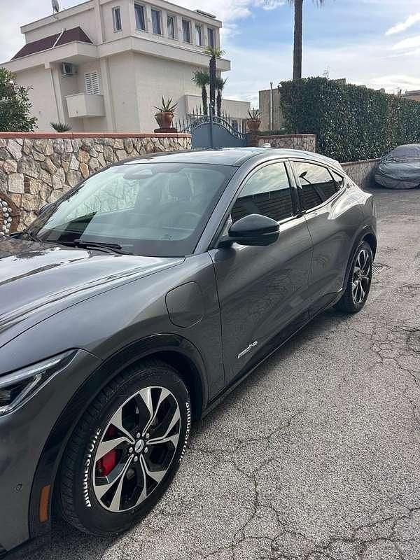 Usata Ford Mustang 269 CV (197 kW) 2021