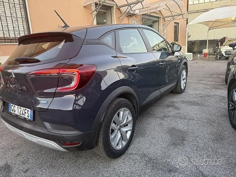 Usado Renault Captur 145 CV (106 kW) 2021 Azul SUV
