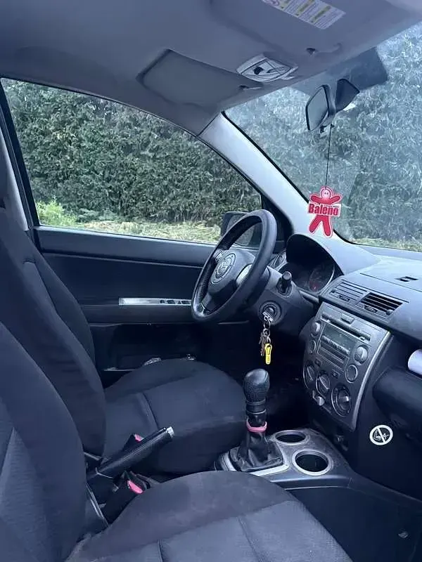 Usata Mazda 2 68 CV (50 kW) 2006 Utilitaria