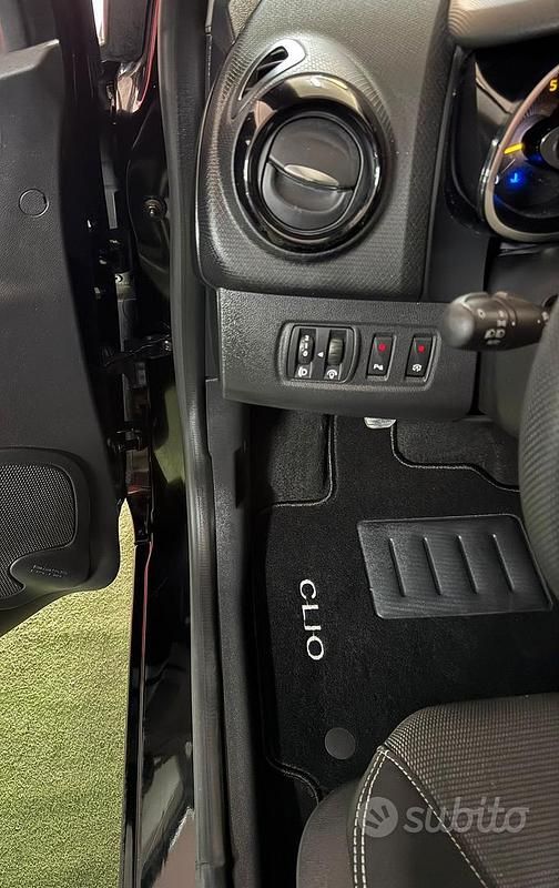 Usata Renault Clio IV 75 CV (55 kW) 2015 Nero Utilitaria