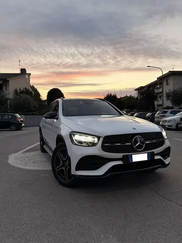 Usata Mercedes GLC220 Premium Plus 194 CV (142 kW) 2020 SUV