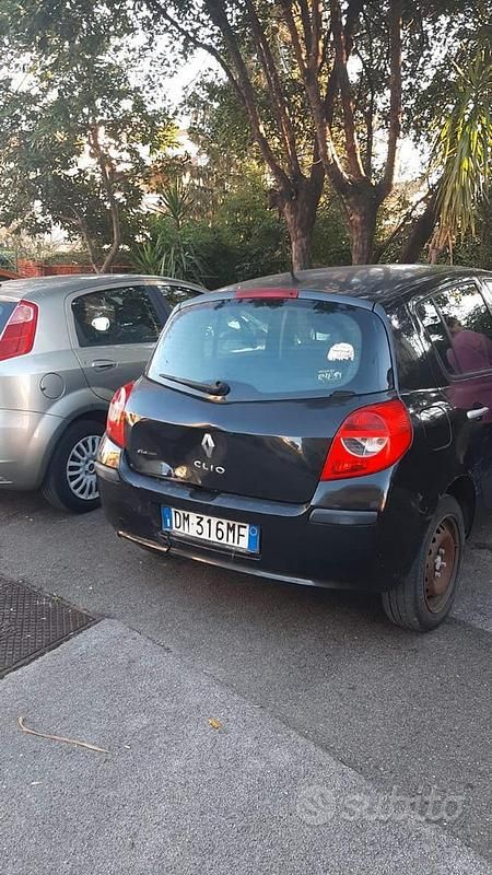 Usata Renault Clio II 2008 Nero Berlina