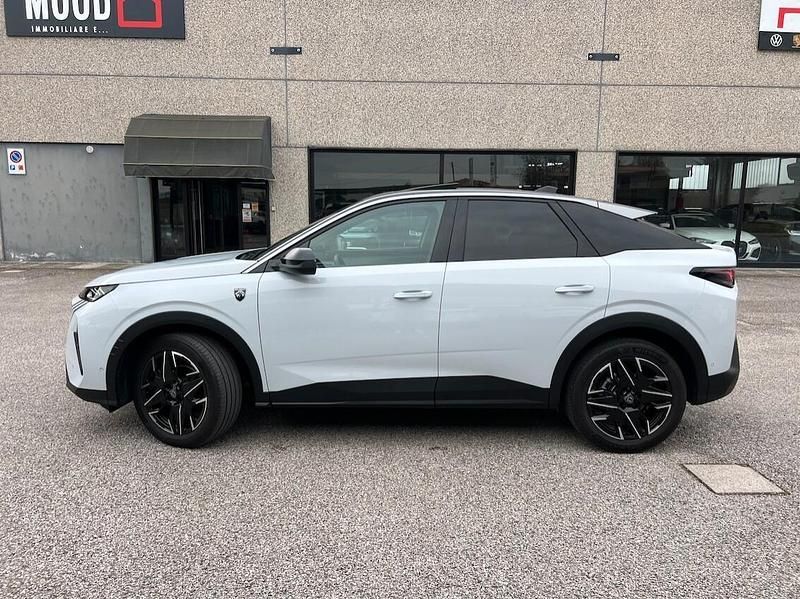 Usata Peugeot 3008 GT 136 CV (100 kW) 2025 Bianco SUV