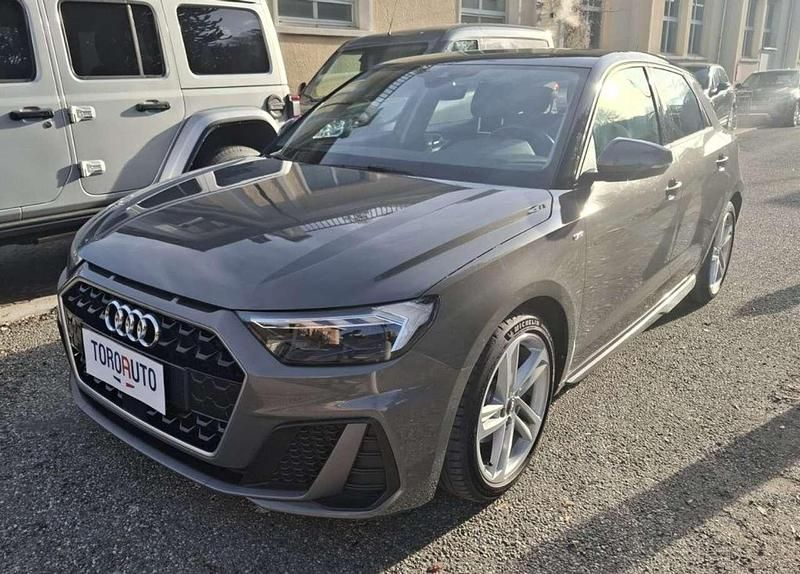 Usata Audi A1 S-Line 116 CV (85 kW) 2020 Grigio scuro tetto nero Berlina
