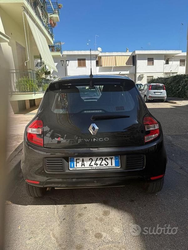 Usata Renault Twingo 2015 Nero Utilitaria