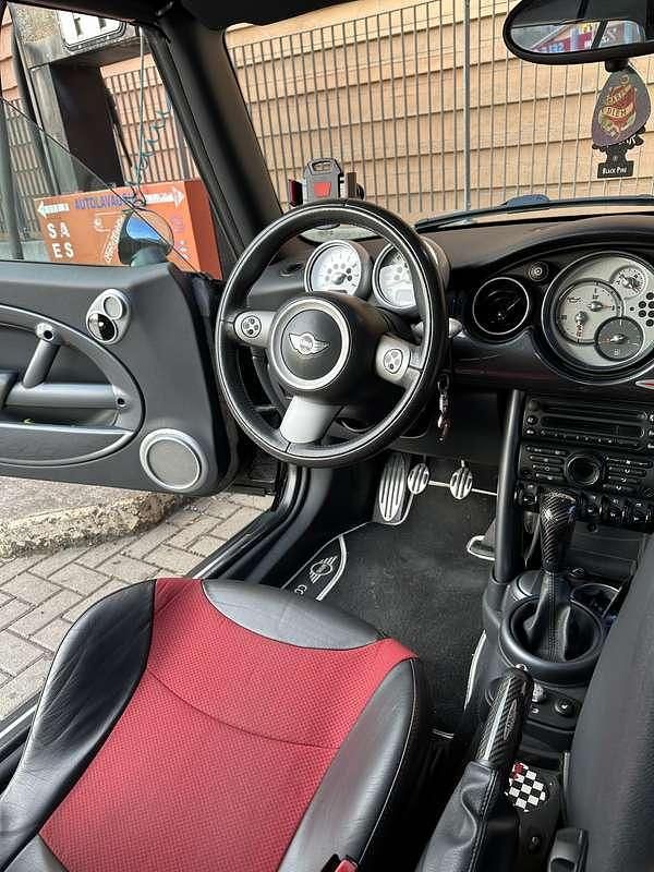 Usata Mini Cooper S Cabriolet 170 CV (125 kW) 2004 Cabrio