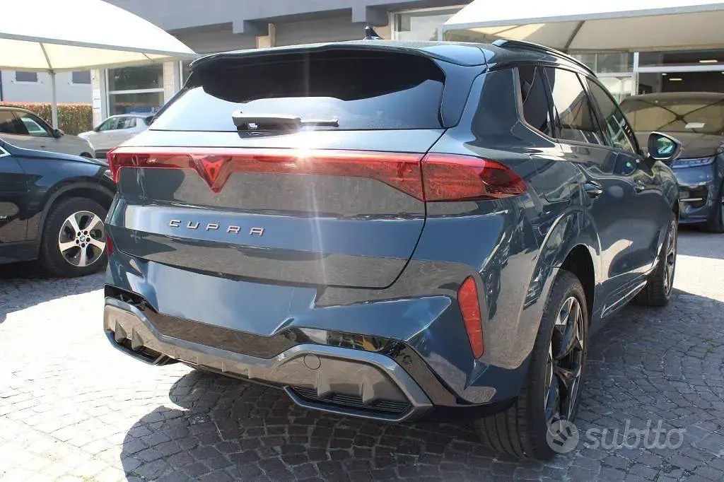 Nuova Cupra Terramar 150 CV (110 kW) 2026 Grigio scuro SUV