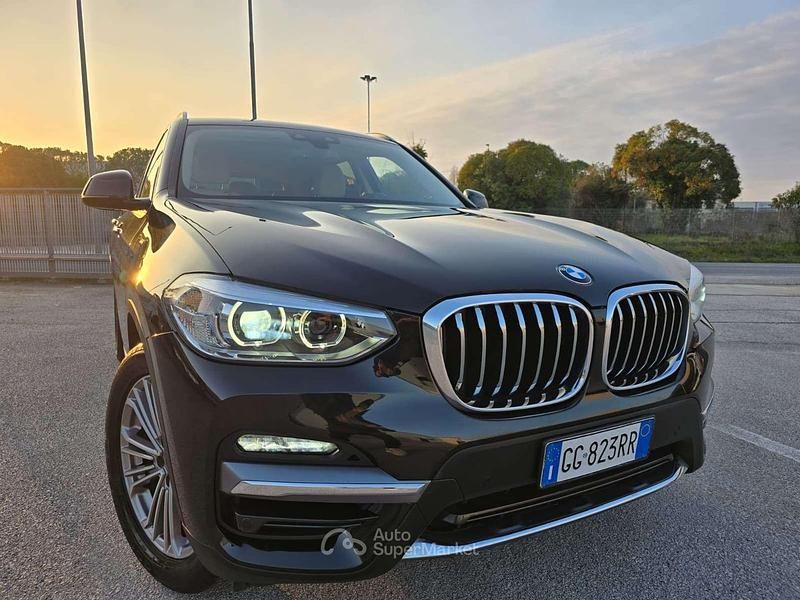 Usata BMW X3 Luxury Line 190 CV (139 kW) 2021 Nero SUV