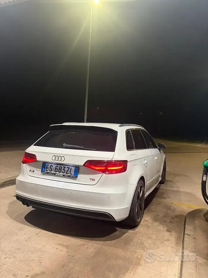 Usata Audi A3 S-Line 150 CV (110 kW) 2014 Bianco Berlina