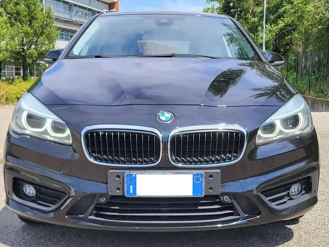 Usata BMW 218 Active Tourer Advantage 136 CV (100 kW) 2014 Nero Monovolume