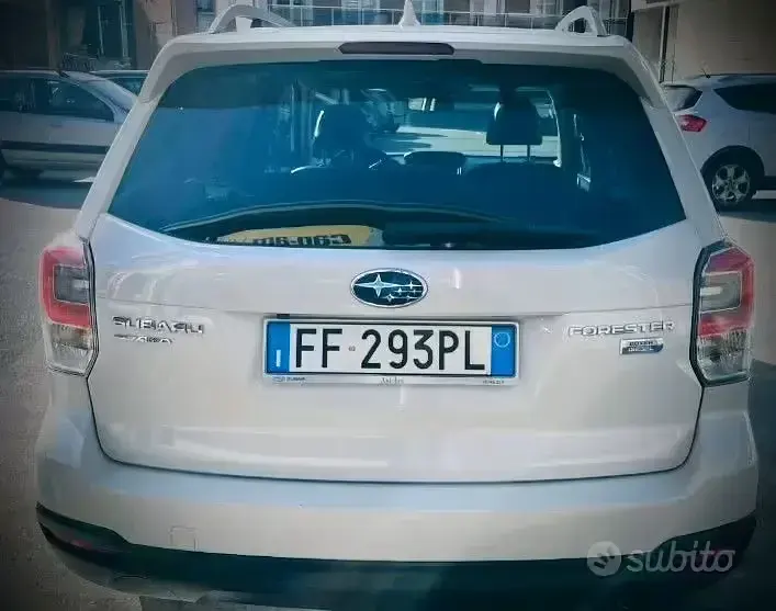 Usata Subaru Forester 147 CV (108 kW) 2016 Bianco SUV