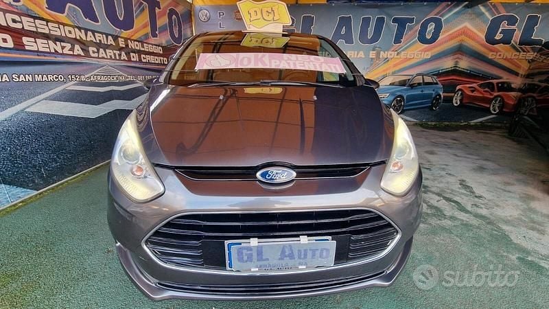 Usata Ford B-MAX Titanium 75 CV (55 kW) 2015 Nero Monovolume