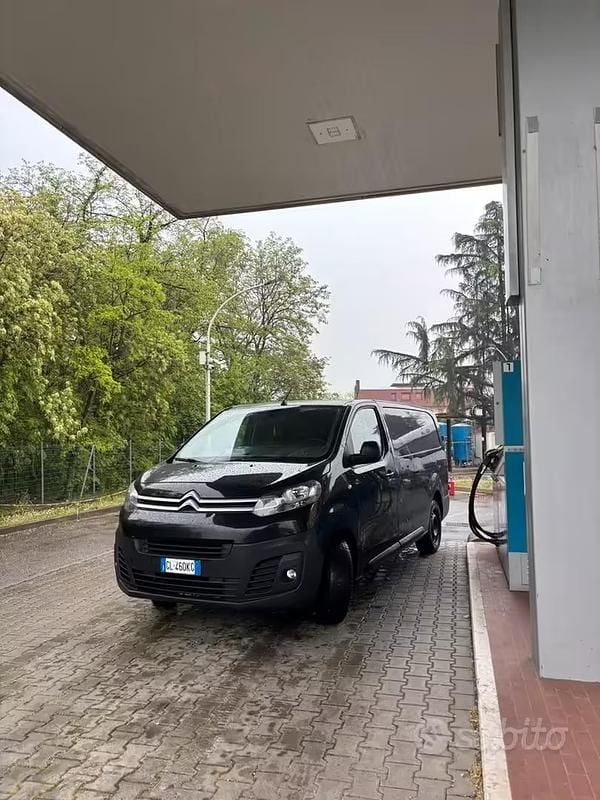 Usata Citroën Jumpy 120 CV (88 kW) 2022 Nero Monovolume