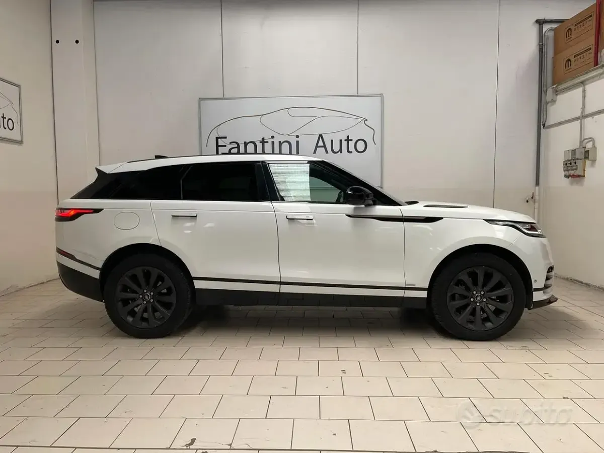 Usata Land Rover Range Rover Velar SE Dynamic 241 CV (177 kW) 2018 Bianco SUV