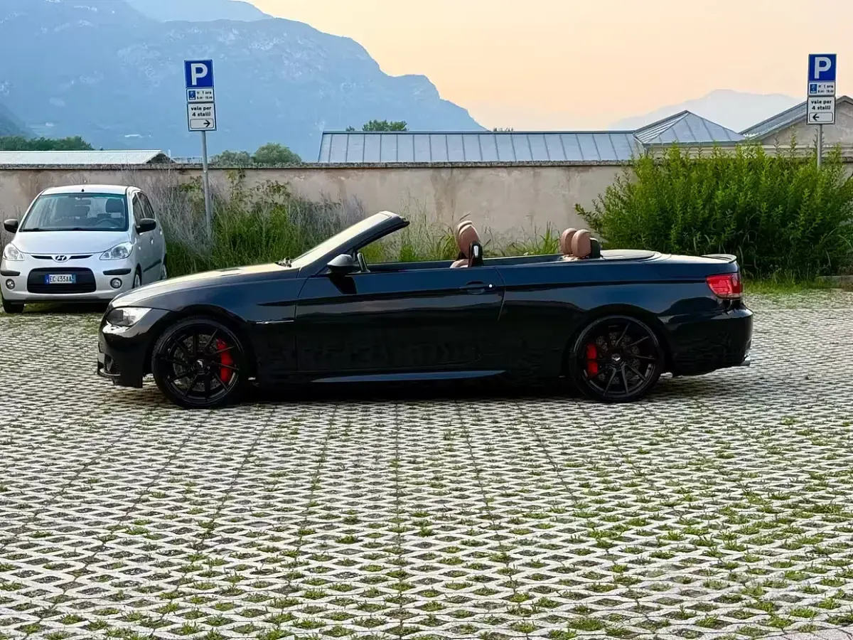 Usata BMW 335 Cabriolet M Sport 306 CV (225 kW) 2007 Nero Cabrio