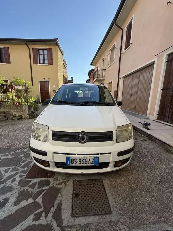 Usata Fiat Panda Dynamic 60 CV (44 kW) 2008 Bianco Utilitaria
