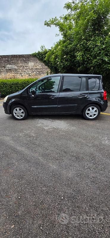Usata Renault Grand Modus 85 CV (62 kW) 2008 Nero Monovolume