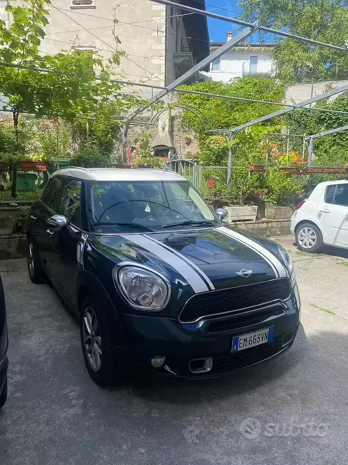 Usata Mini Countryman 184 CV (135 kW) 2012 Verde SUV