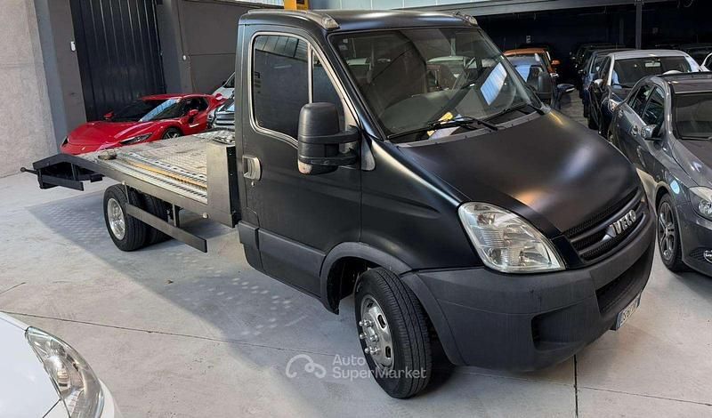 Usata Iveco Daily 116 CV (85 kW) 2009 Nero Utilitaria