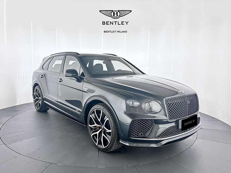 Nuova Bentley Bentayga 549 CV (403 kW) 2026 Grigio SUV