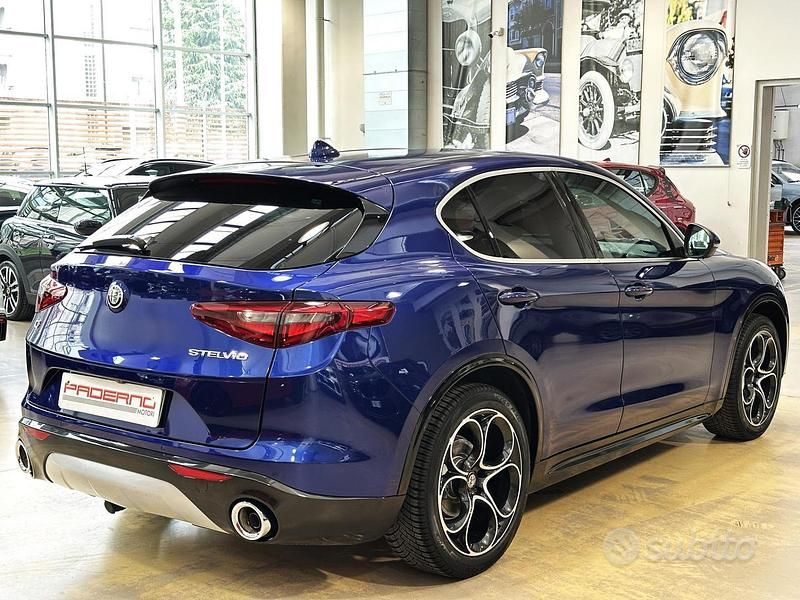 Usata Alfa Romeo Stelvio Ti 210 CV (154 kW) 2020 Blu SUV