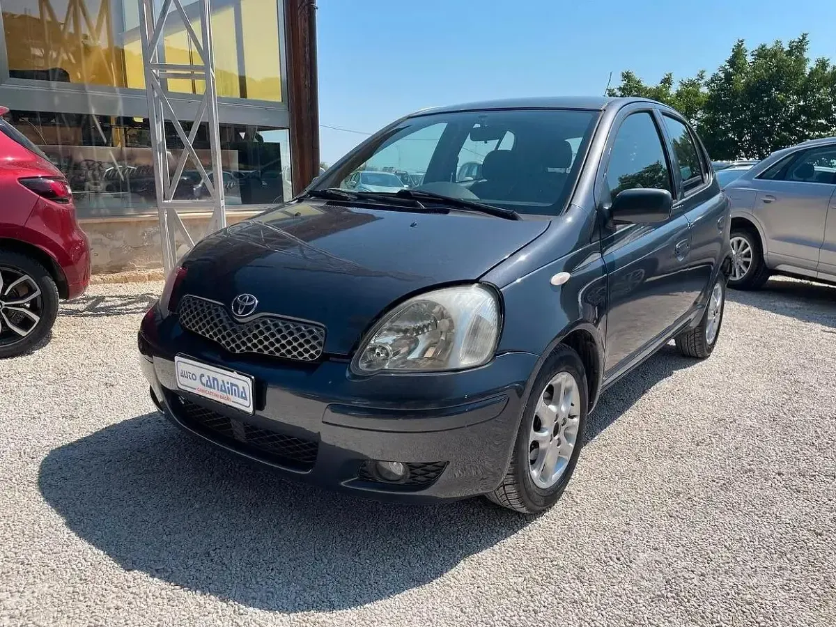 Usata Toyota Yaris 75 CV (55 kW) 2006 Berlina