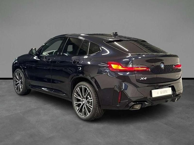 Usata BMW X4 M Sport 184 CV (135 kW) 2025 Carbon black metallizzato SUV