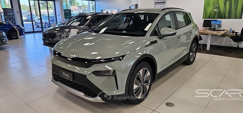 Nuova Skoda Elroq 69 kW (95 CV) 2026 Verde SUV