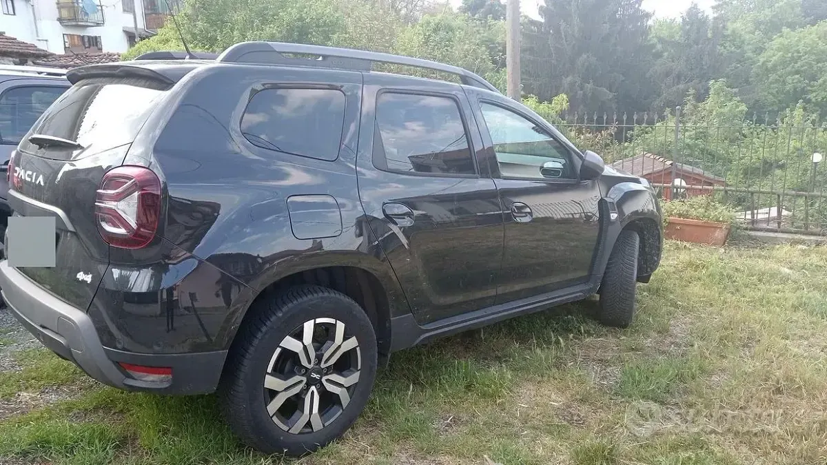 Usata Dacia Duster 116 CV (85 kW) 2023 Nero SUV