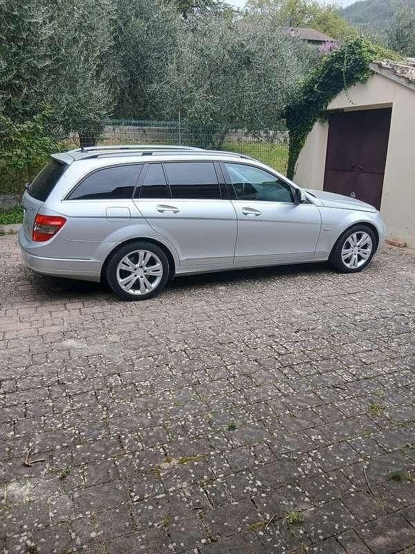 Usata Mercedes C220 Avantgarde 170 CV (125 kW) 2009 Station wagon