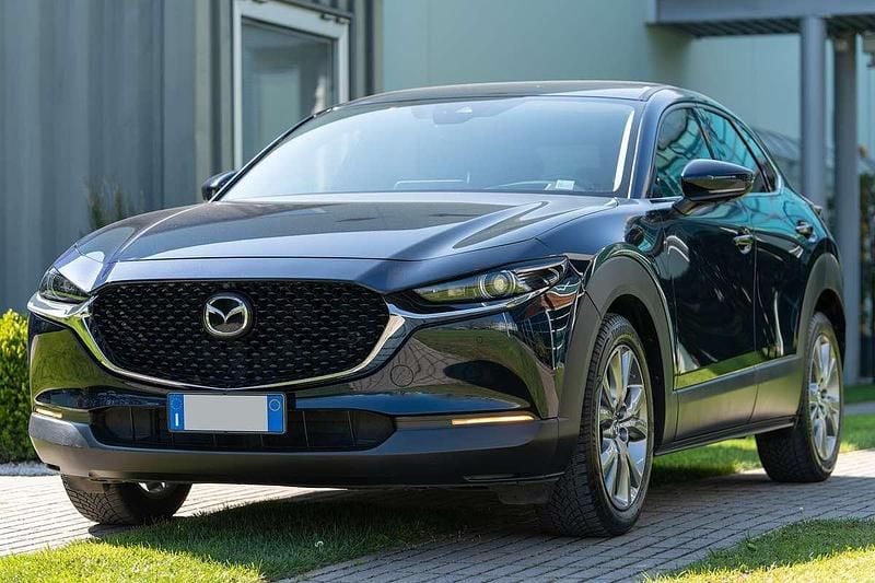 Begagnad Mazda CX-30 Exceed 122 HK (89 kW) 2021 Blå SUV