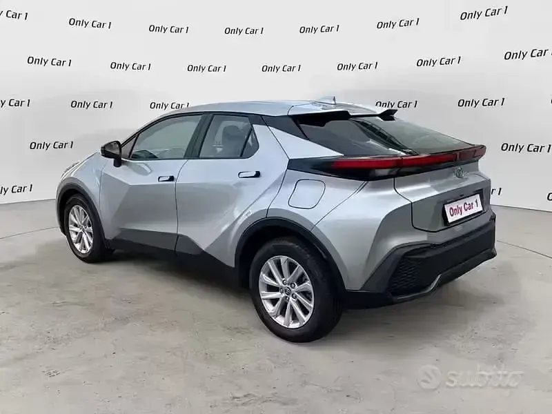 Nuova Toyota C-HR Active 98 CV (72 kW) 2026 Grigio SUV